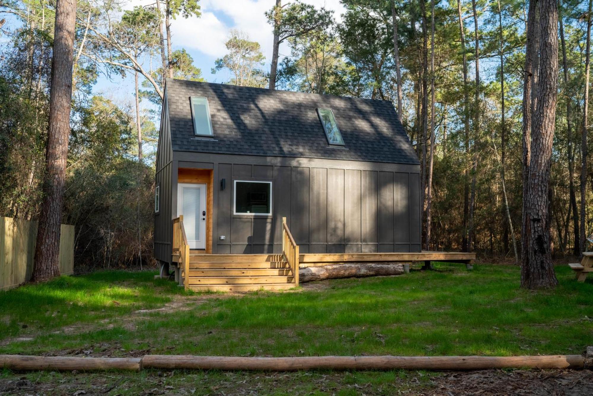 Stay In Babia - Luxury Cabins - Sam Houston National Forest Монтгомері Екстер'єр фото