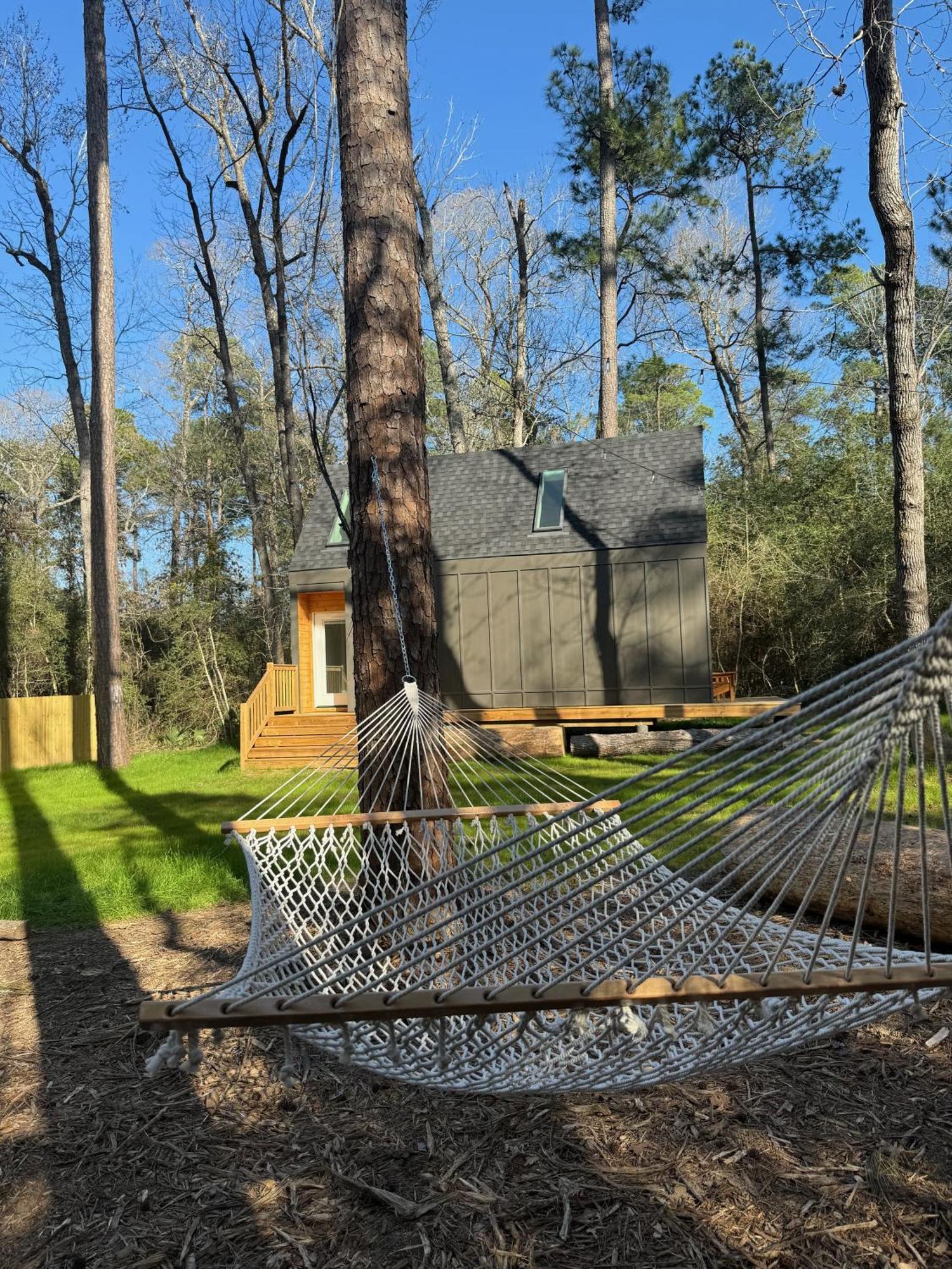 Stay In Babia - Luxury Cabins - Sam Houston National Forest Монтгомері Екстер'єр фото